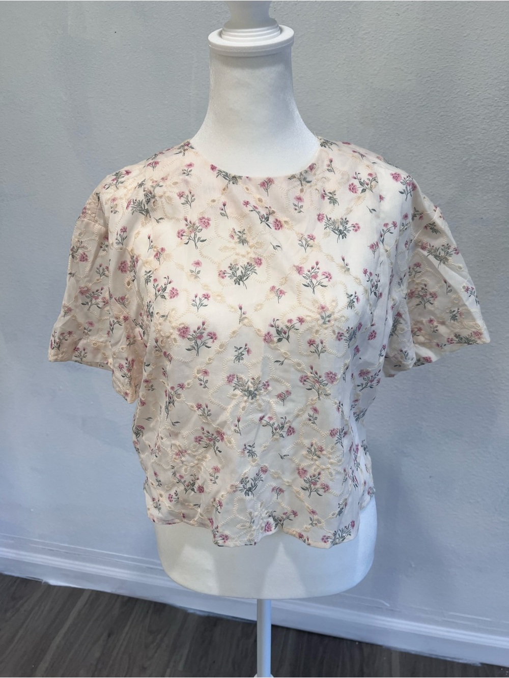 Floral Embroidered Short Sleeve Top - Cream with Pink Flowers